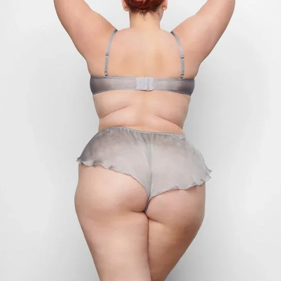 SKIMS Romance Garter Bikini Charcoal Womens XL - Picture 5 of 16